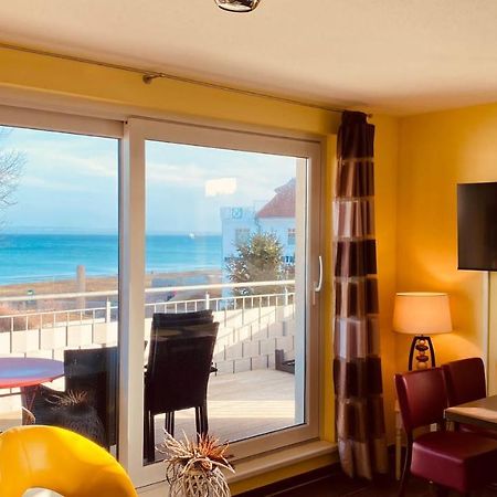 Haus Am Strand Бреге Екстериор снимка